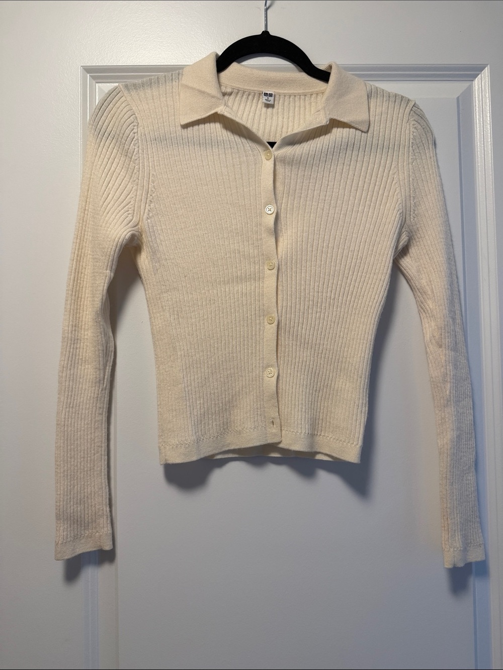 Uniqlo Cream Ribbed Collared Button-Up Cardigan